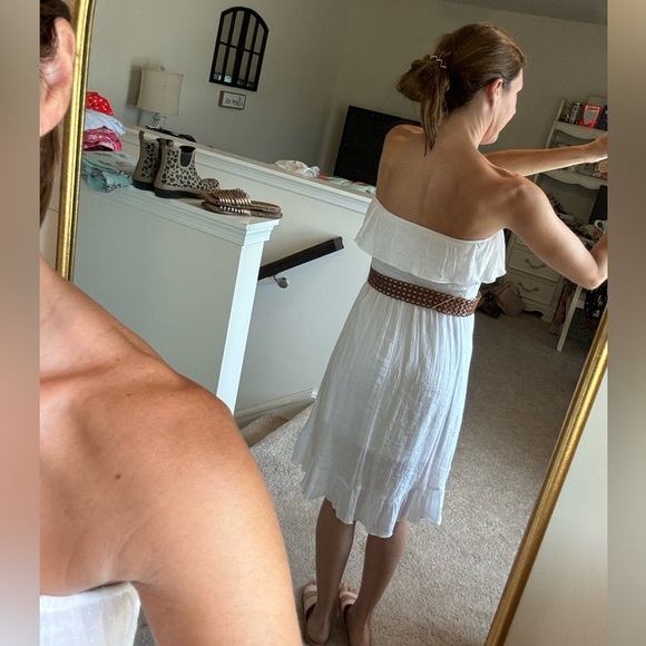 White strapless belted hi low dress - Picture 10 of 15